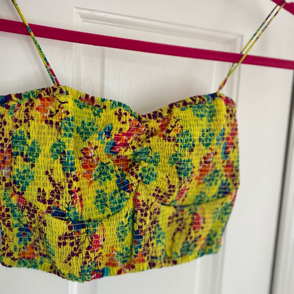 #28 Sofia Crop Top